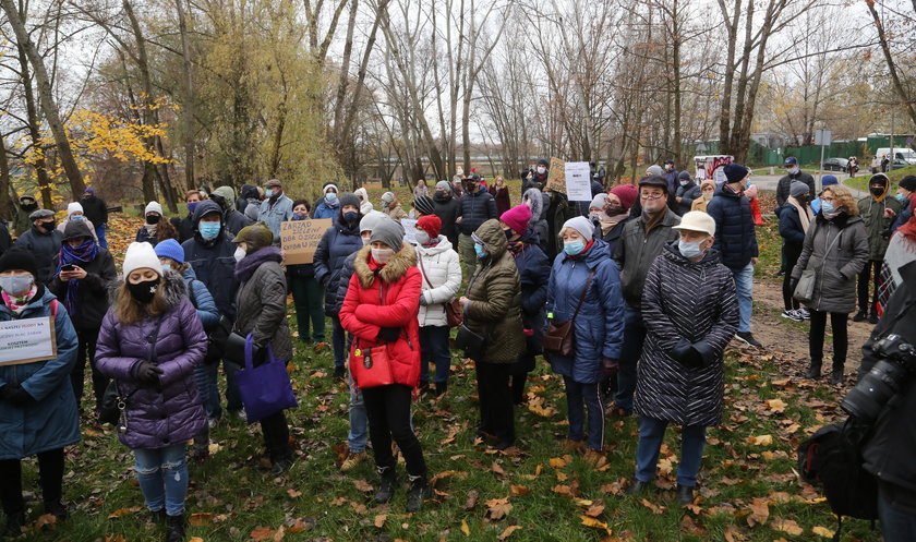 Niech zostanie naturalnie piękna! Mieszkańcy nie chcą placu zabaw w Dolince Służewieckiej