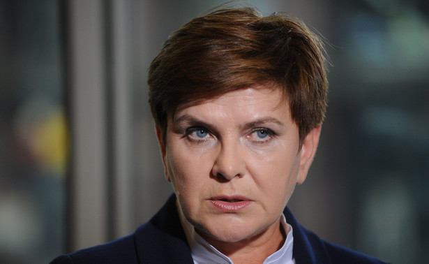 Tusk podniósł, ale Szydło nie opuści. Możemy zapomnieć o niższej stawce VAT?