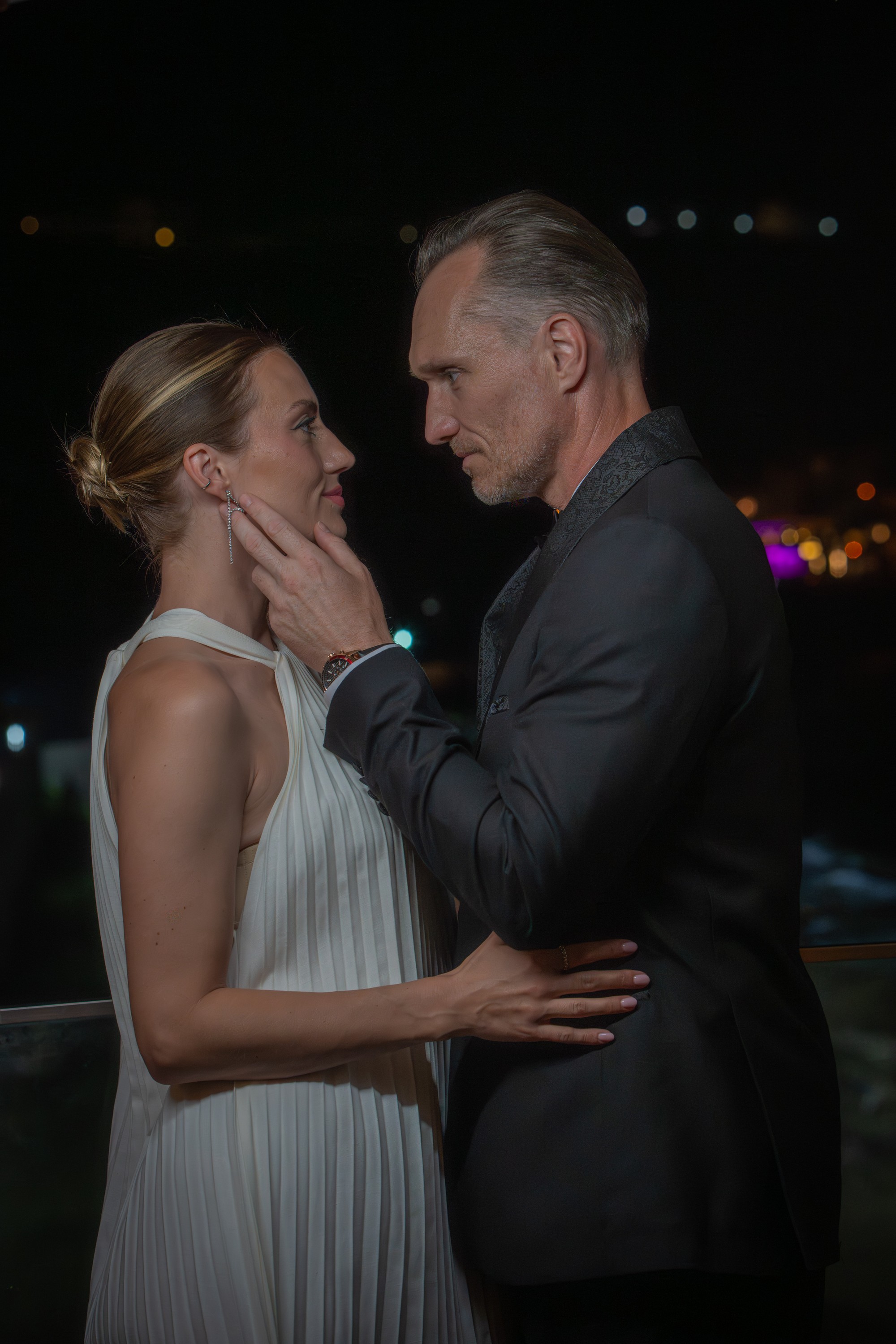 Seriál TV JOJ Vôňa mora: Natália Germáni a Marián Mitaš.