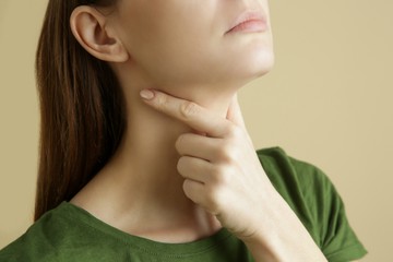 pajzsmirigygond, pajzsmirigy túlműködés, hormonális zavar