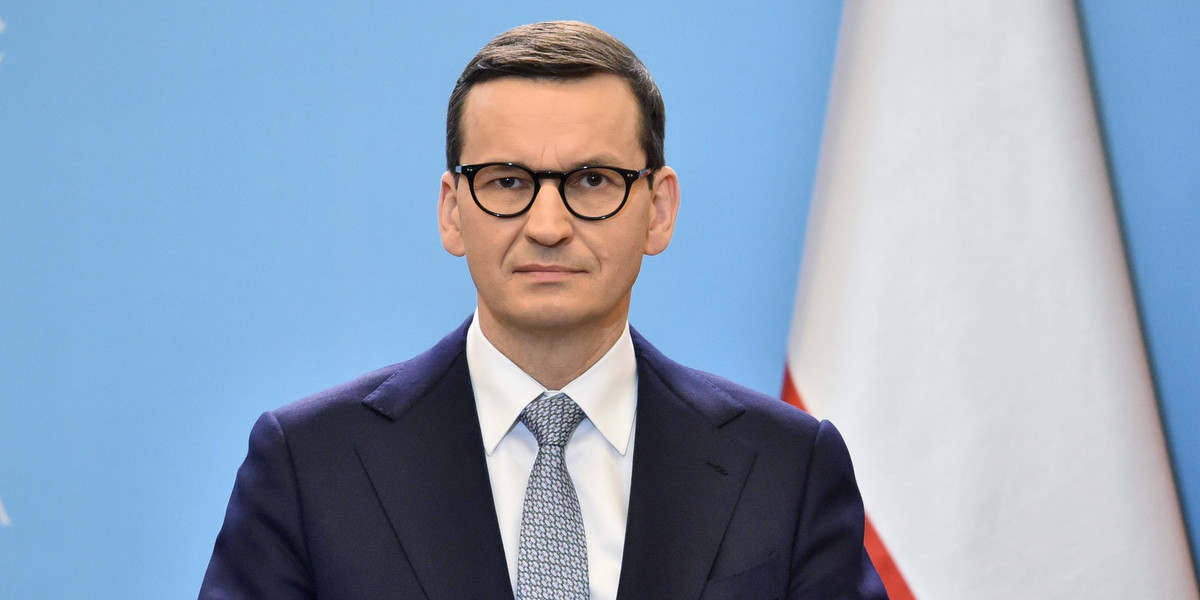 Eksperci z Rady Medycznej przy premierze skarżą się, że Mateusz Morawiecki nie słucha ich rad. 