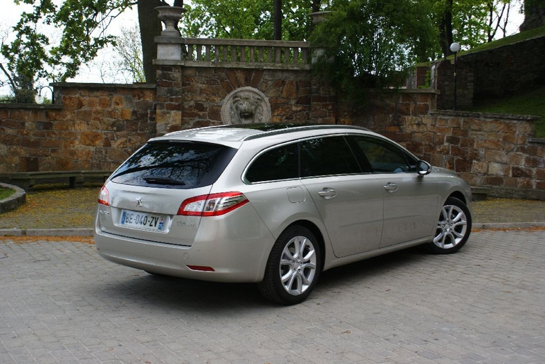 Peugeot 508 1.6 THP: lew rusza na polowanie