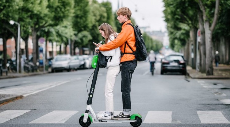 Lime roller