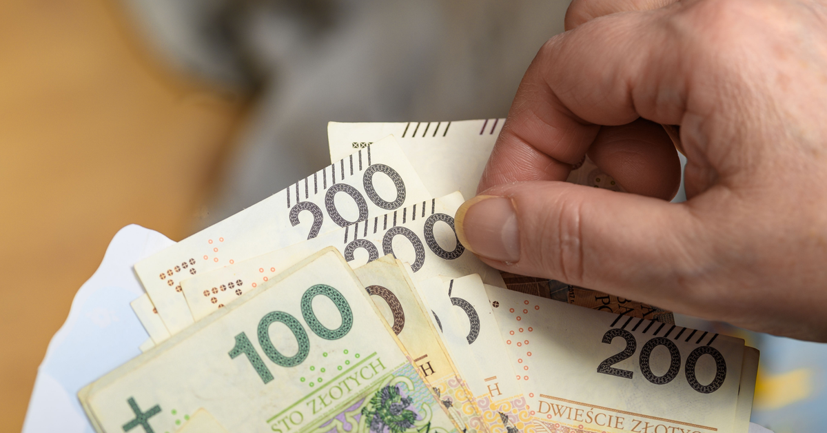Płaca minimalna 2026 - kiedy będzie podwyżka najniższej krajowej? Ile na rękę? Jaka będzie stawka godzinowa netto?