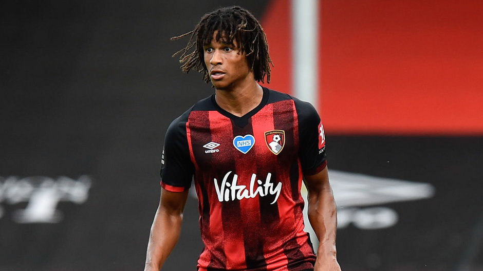 Nathan Ake w barwach klubu Bournemouth