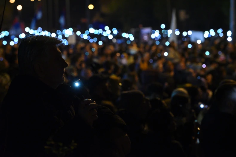 Protest ispred Informera