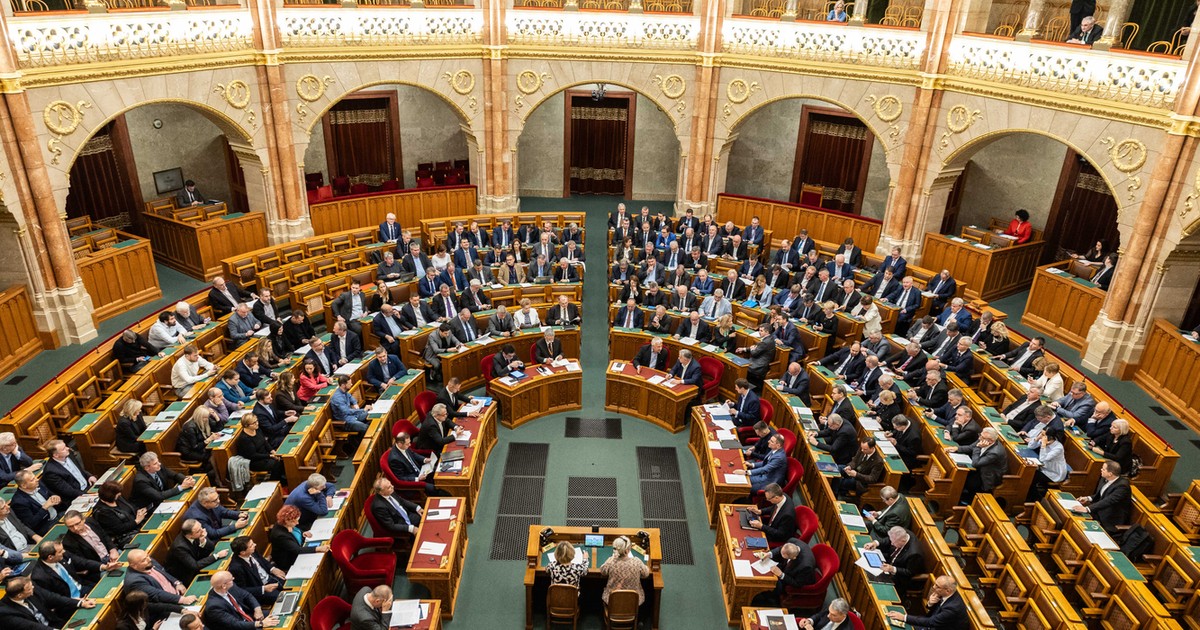 A kormány ismét meghosszabbítaná a háborús veszélyhelyzetet