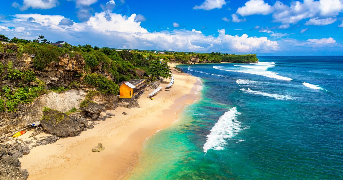 Tropikalny raj zamienia się w ściek? Te obrazki przerażają. Wszystko przez miliony turystów