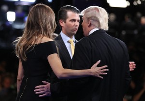 Sin Donalda Trampa sa verenicom stigao u Banjaluku: Ko je njegova buudća supruga