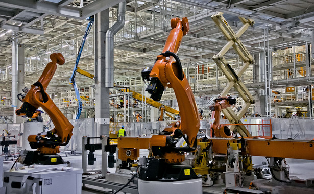 Volkswagen szuka pracowników do nowej fabryki. Dają 20 proc. więcj niż rynek. A w Polsce brakuje ludzi do pracy