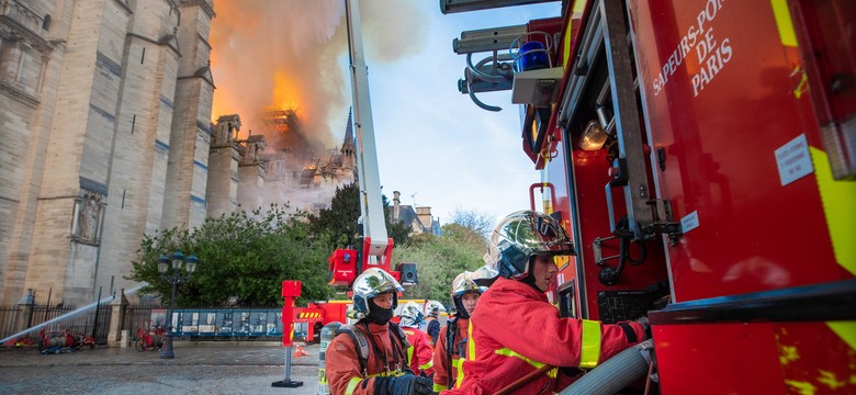 Dlaczego akcja ratowników gaszących Notre Dame była wyjątkowo trudna?