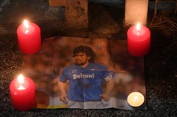 Trumna z ciałem Maradony zostanie wystawiona w Pałacu Prezydenckim