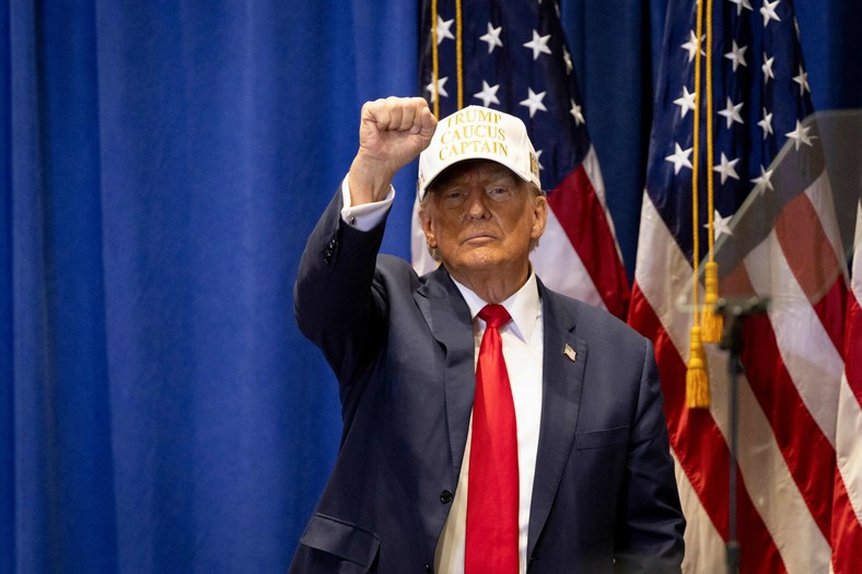 Fostul președinte al SUA și candidat republican la președinție în 2024, Donald Trump, la Simpson College din Iowa, SUA, 14 ianuarie 2024.