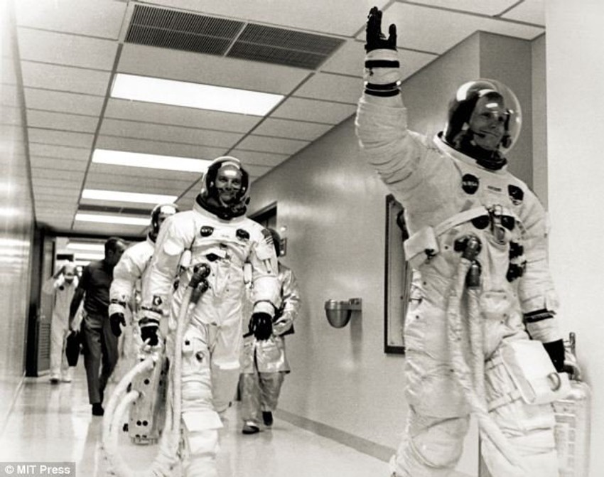 Posada Apola 11 kreće na misiju