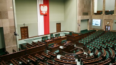 Sondaż TNS dla "Gazety Wyborczej": koalicja opozycji wygrywa z państwem PiS