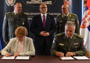 Danica Grujiči i ministar Vučević