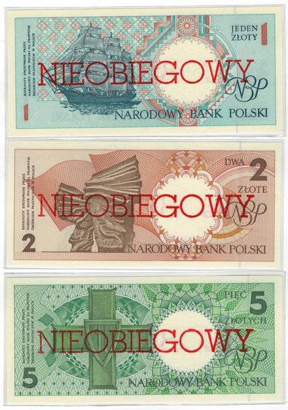 Polskie historyczne banknoty - autor: zbiory Justyny i Damiana Okrętów