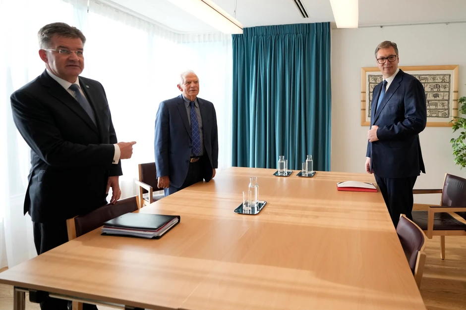 Lajčak, Borelj i Vučić pred početak razgovora