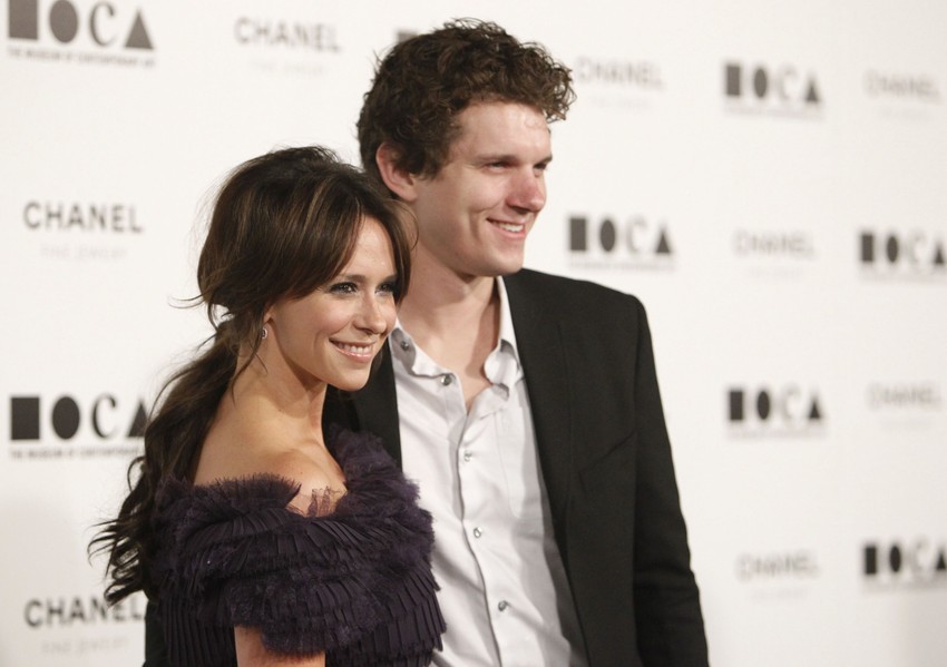 Dženifer Lav Hjuit i Aleks Beh