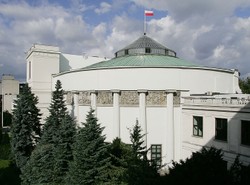 Posłowie zostali bez alkoholu