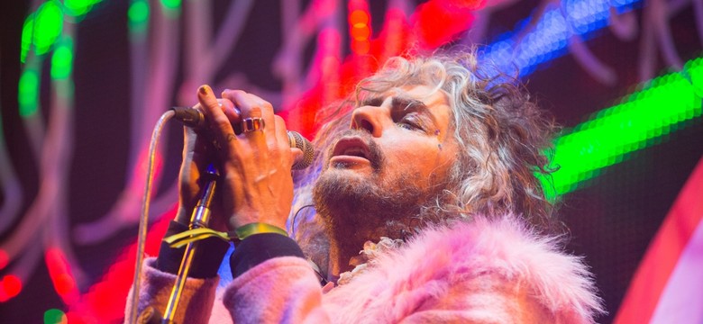 Piosenki zlepione z dźwięków odebranych z kosmosu. The Flaming Lips "Oczy Mlody" [RECENZJA]