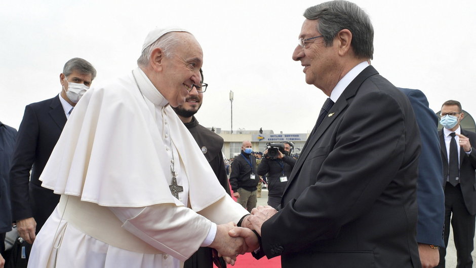 Papież Franciszek z prezydentem Nikosem Anastasiadisem