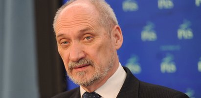 Macierewicz: PiS musi wziąć odpowiedzialność za kraj