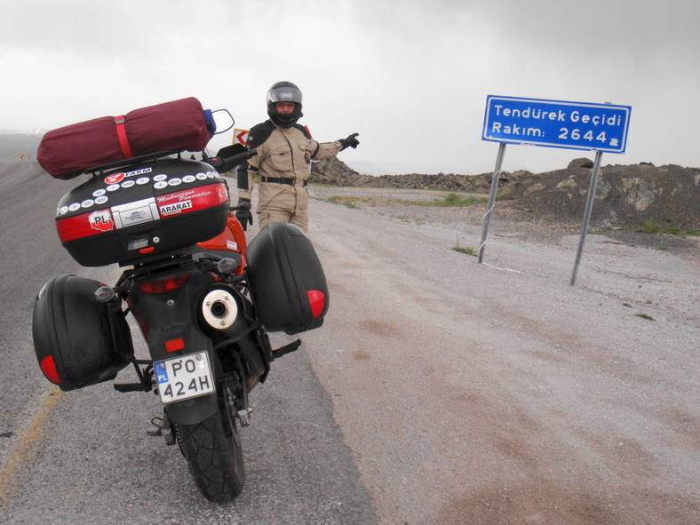 Ararat Moto Expedition 2010 - Motocyklem dookoła Turcji