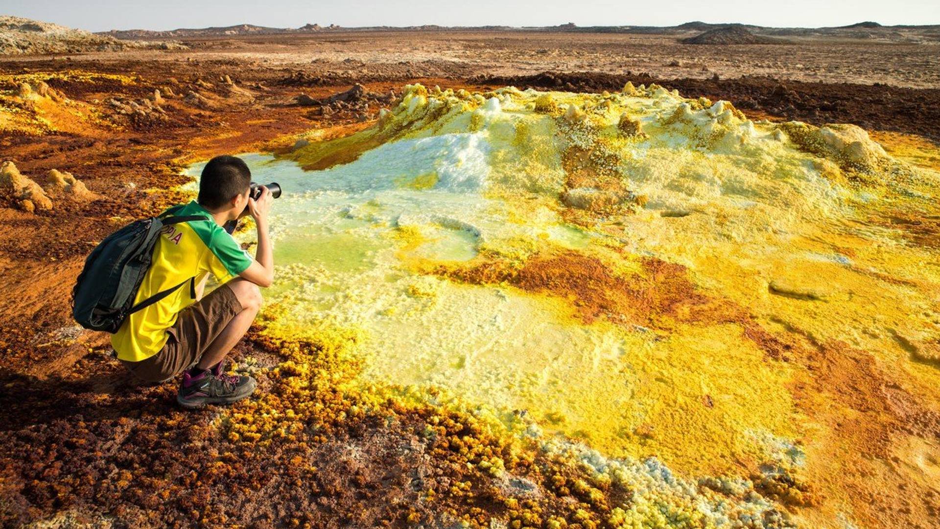 Zemlja soli i vatre - najvrelije mesto na planeti i njegov neverovatan narod