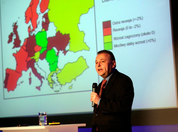 Konferencja Bre Banku pt. ' Zrownowazony rozwoj w dobie kryzysu ' Na zdjeciu Prof. Witold Orłowski
