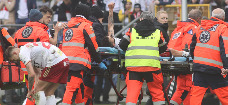 Nowe informacje na temat zdrowia piłkarza ŁKS Łódź, który stracił przytomność w czasie meczu