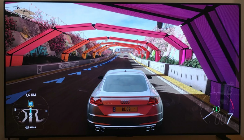 Gra Forza Horizon 4 na telewizorze LG OLED GX