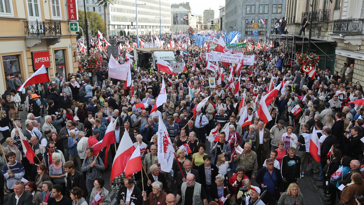 Ojciec Tadeusz Rydzyk podziękował na łamach "Naszego Dziennika" organizatorom i uczestnikom marszu "Obudź się, Polsko". Redemptorysta stwierdził też, że marsz "przerósł najśmielsze oczekiwania".