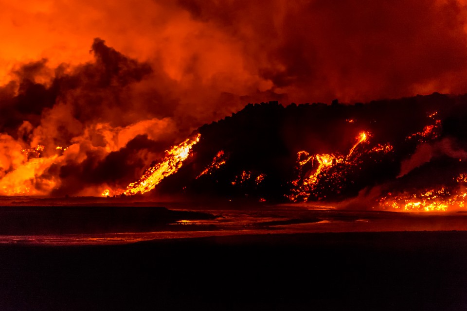 Fontanny lawy na Holuhraun