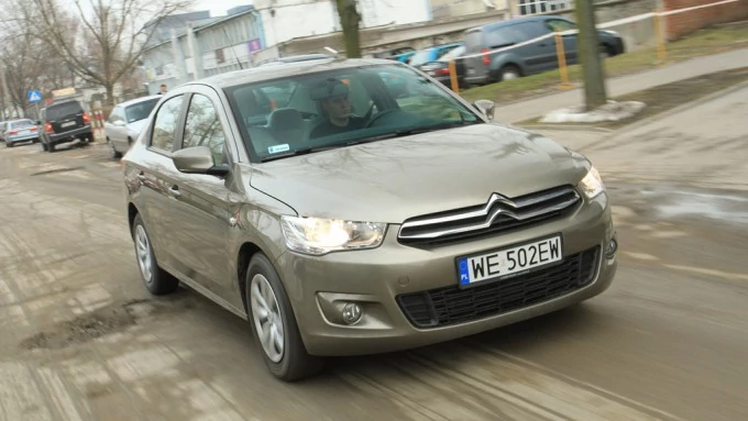 Citroen C-Elysee 1.6 VTi Seduction: auto na kryzys