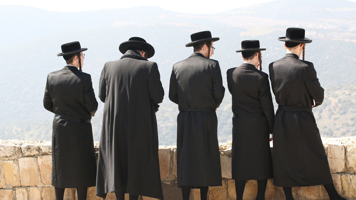 Koronawirus na świecie. W. Brytania: rabini rozluźnili zasady koszerności w czasie Paschy z powodu epidemii