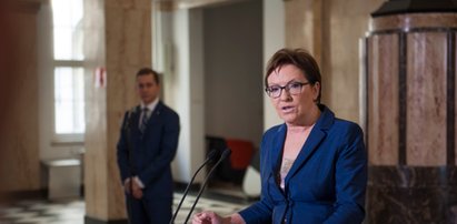 Z kim premier spotkała się w dniu zaprzysiężenia Dudy?