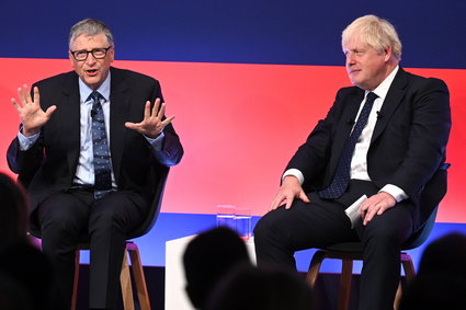 Bill Gates pomoże Wlk. Brytanii w transformacji energetyki. Z Borisem Johnsonem zainicjowali projekt warty 400 mln funtów