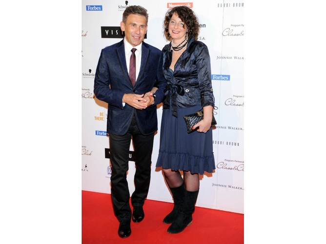 Wyszczuplająca moc czerni - Magdalena Kłys i Robert Korzeniowski na pokazie najnowszej kolekcji marki Vistula.