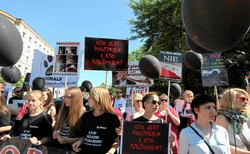 Rytualny ubój prawdy. Burza w szklance wody?