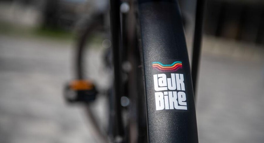 LajkBike to miejski system  Krakowa wypożyczalni długoterminowej. Rowery można wynająć na jeden do trzech miesięcy.