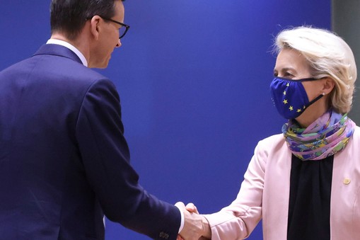 Mateusz Morawiecki i Ursula von der Leyen