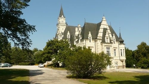 Budmerice kastiel wikipedia