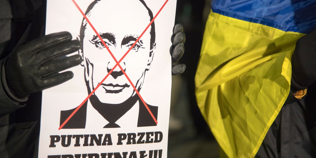 Protest mieszkańców Gdyni sprzeciwiających się agresji Putina w Ukrainie. (Zdjęcie ilustracyjne)