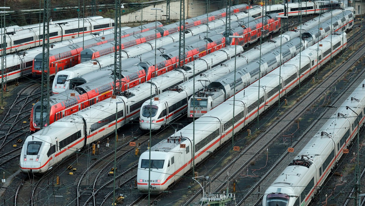 Niemieckie koleje znów stanęły. W tle konflikt o podwyżki