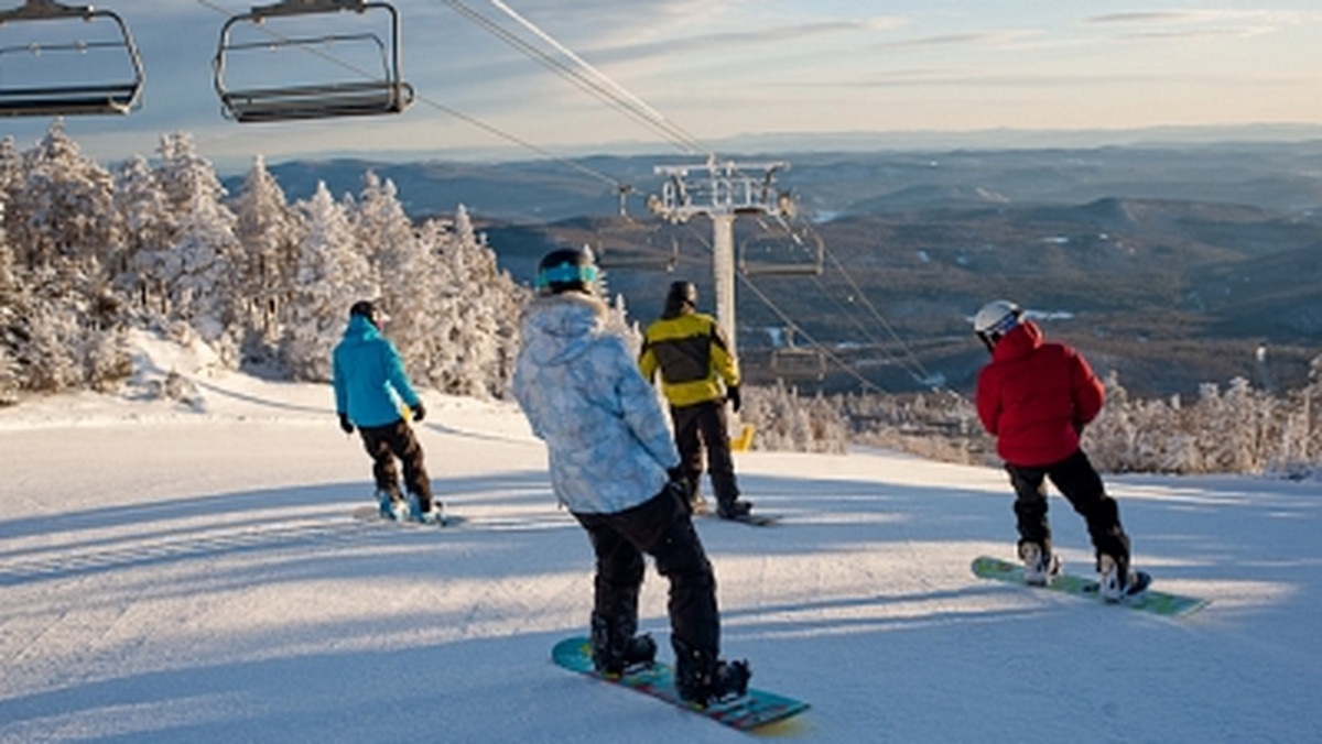 Wielbiciele jazdy na desce wiele zawdzięczają górze Stratton. W 1983 ośrodek narciarski w stanie Vermont jako pierwszy wpuścił snowboardzistów na swoje trasy, przyczyniając się do błyskawicznego rozwoju ich ulubionego sportu.