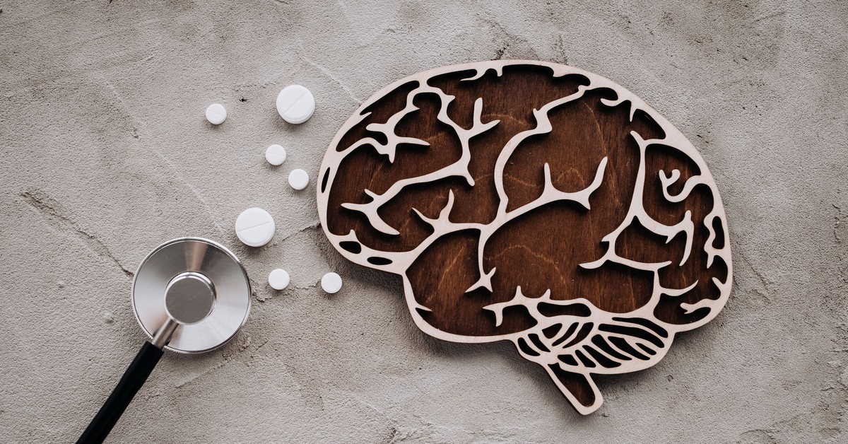 Przełom w walce z Alzheimerem? Polska technologia leczy mózg podczas snu