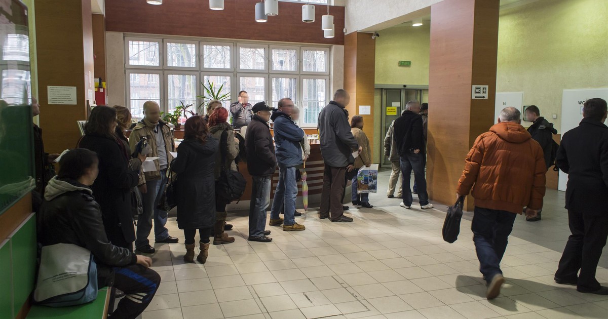 Bieda po polsku: ubodzy, ale "za bogaci" na pomoc państwa