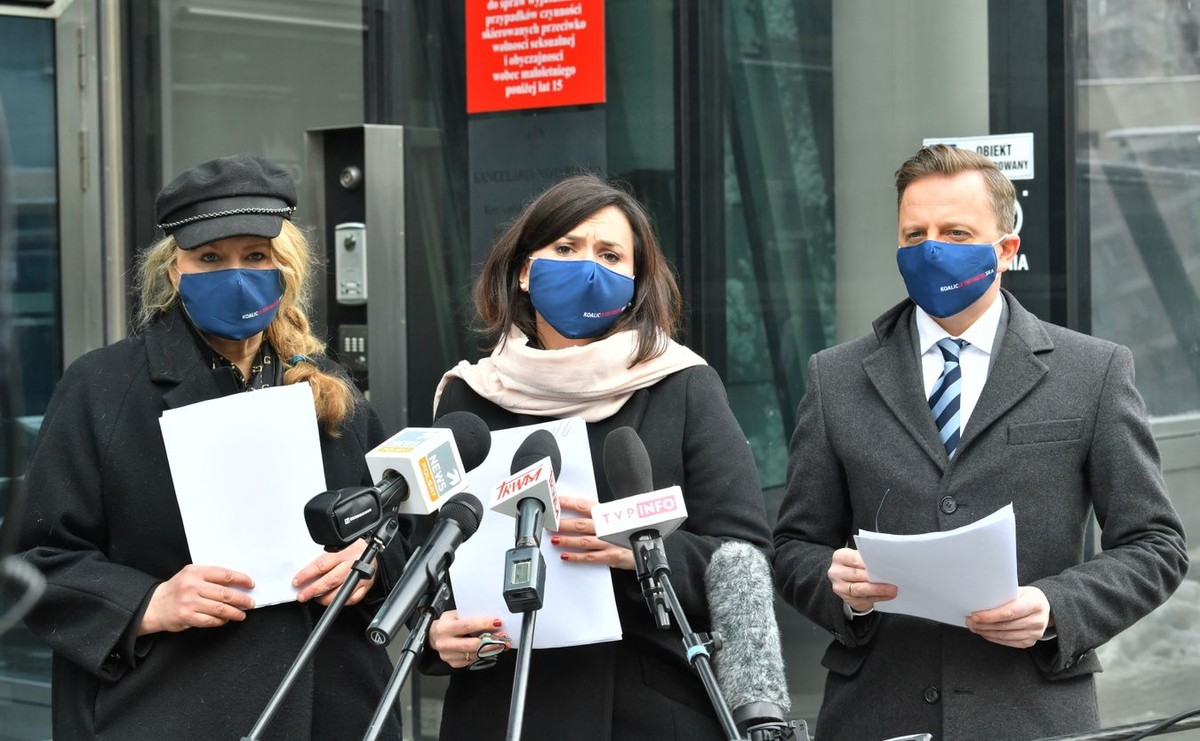 Dariusz Joński, Kamila Gasiuk-Pihowicz, Katarzyna Piekarska