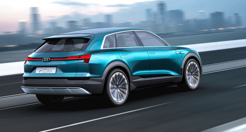 Frankfurt 2015: Audi e-tron quattro concept